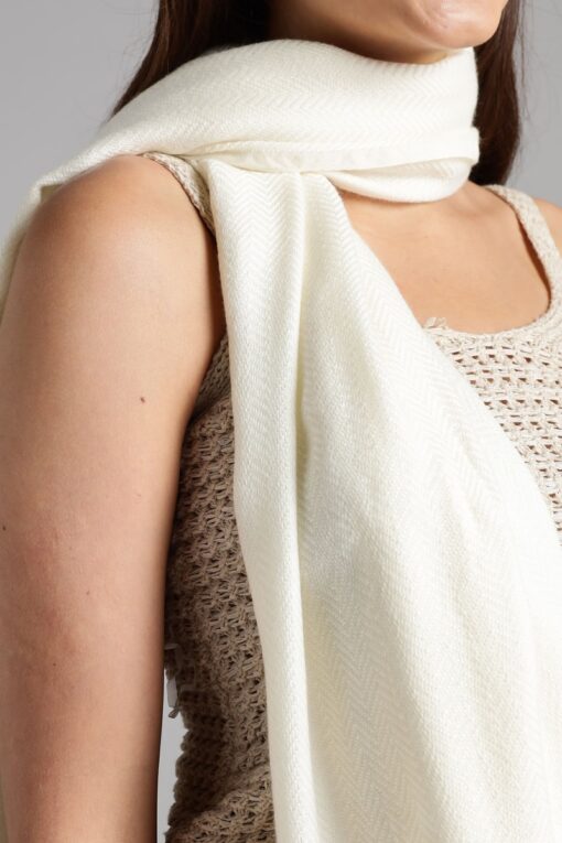 Scarf (Nidhi) - 85% Wool & 15% Silk (180x75cm) - Image 4